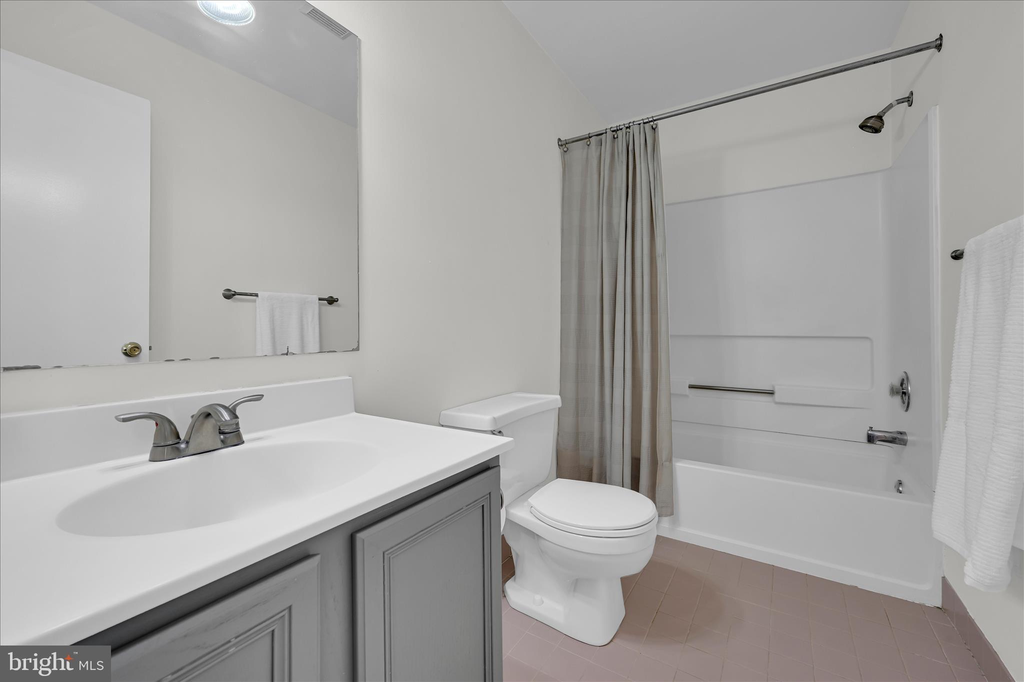 BRIDGEWATER - Residential