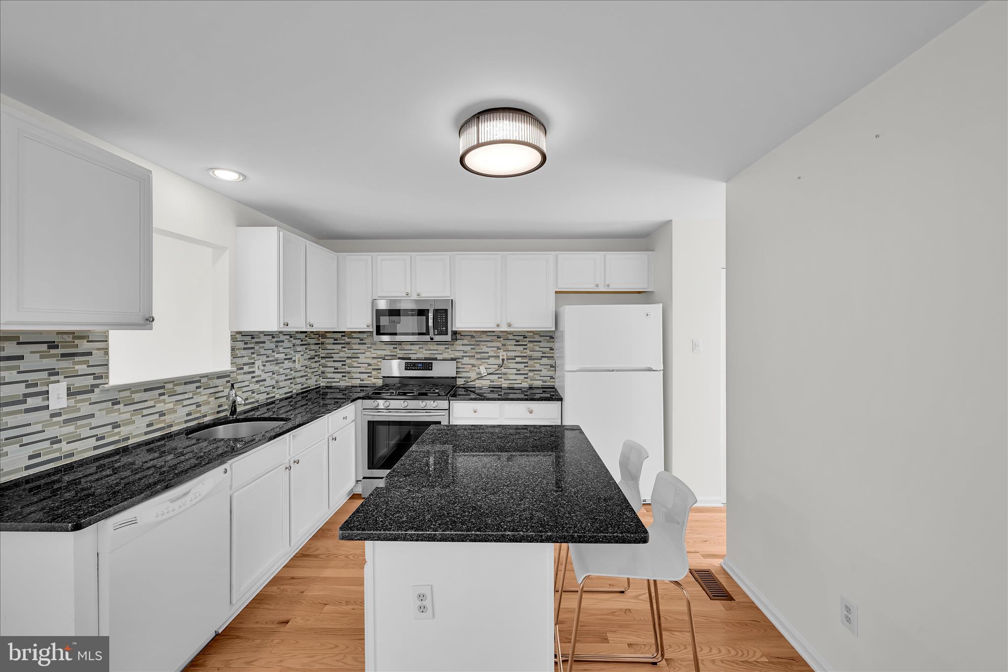 BRIDGEWATER - Residential