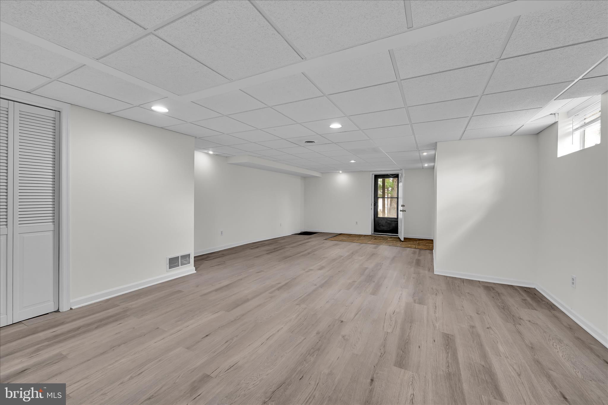 BRIDGEWATER - Residential