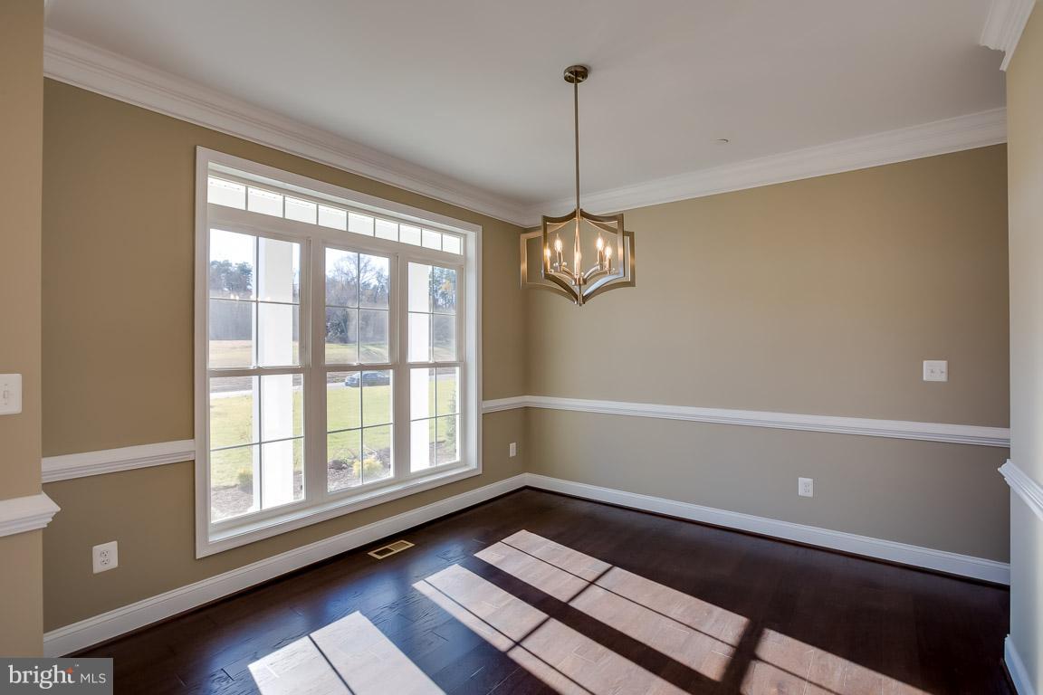 CANTERLEIGH - Residential