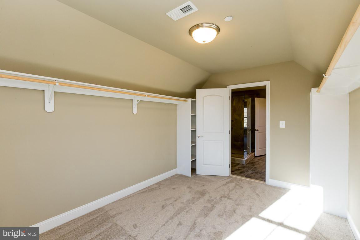 CANTERLEIGH - Residential