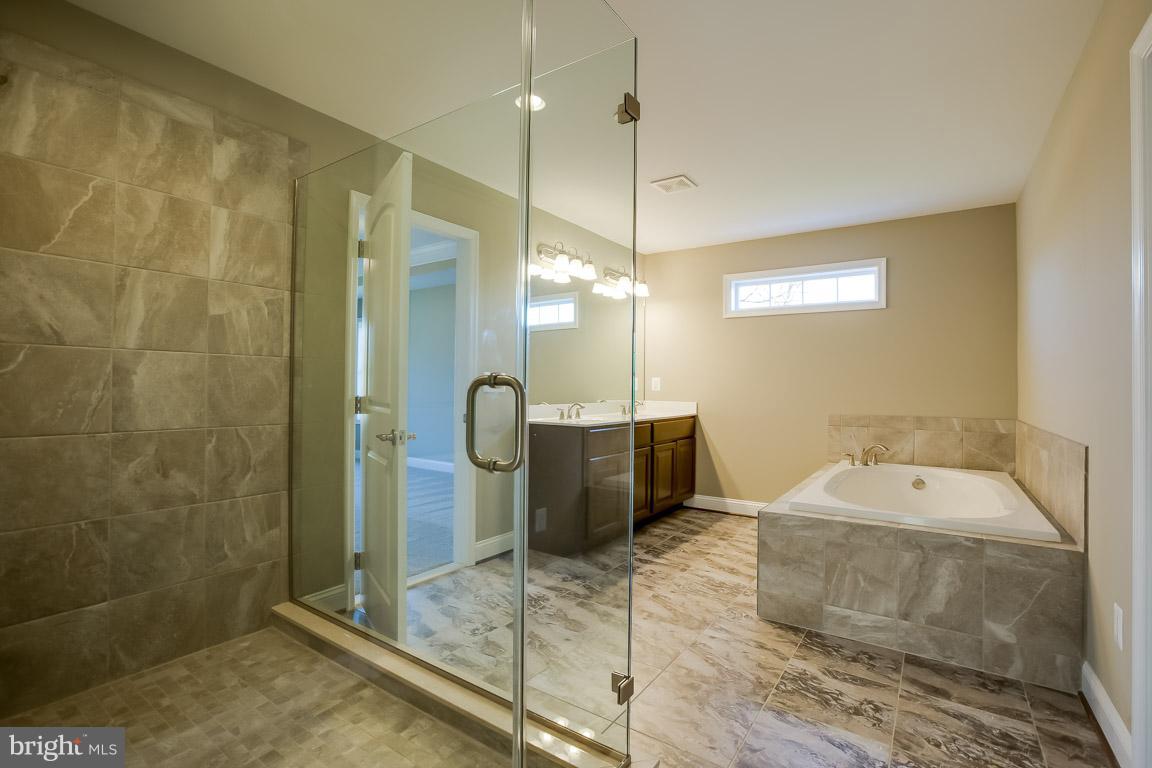 CANTERLEIGH - Residential