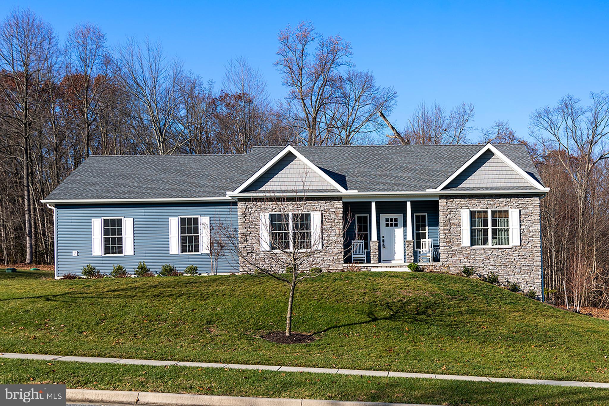 AUTUMN WOODS - Residential