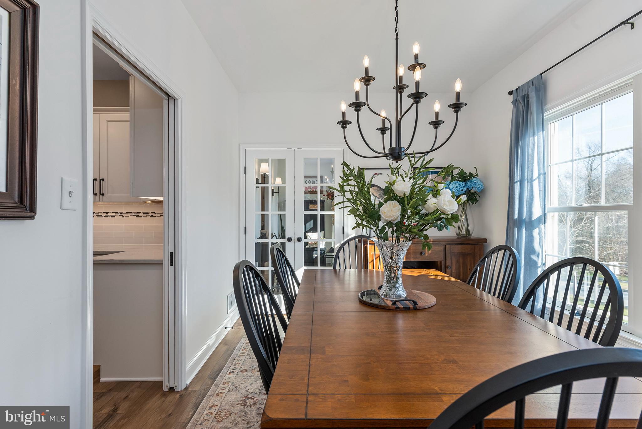 AUTUMN WOODS - Residential