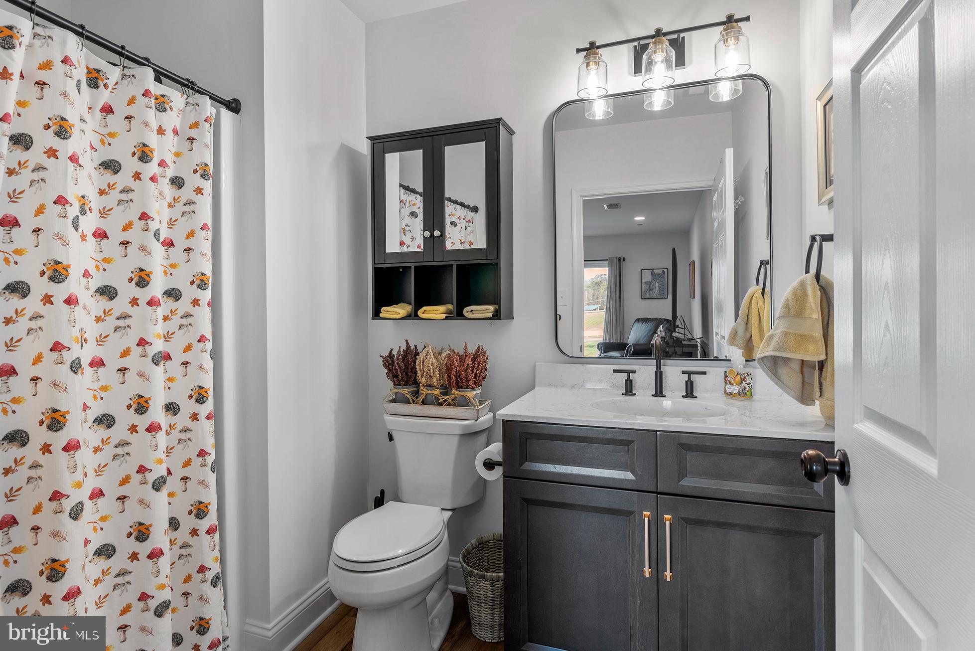 AUTUMN WOODS - Residential