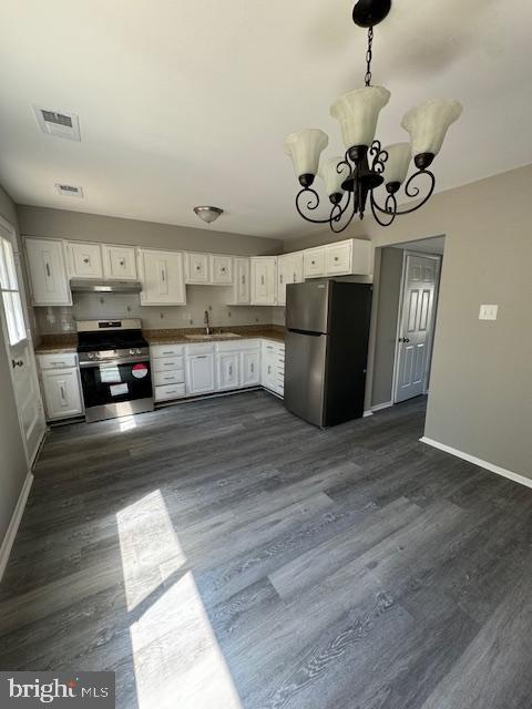 BATTERY VILLAGE - Residential