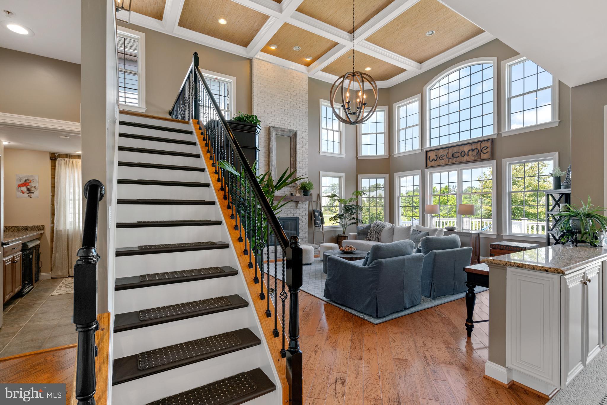 SOUTH RIDING - Residential