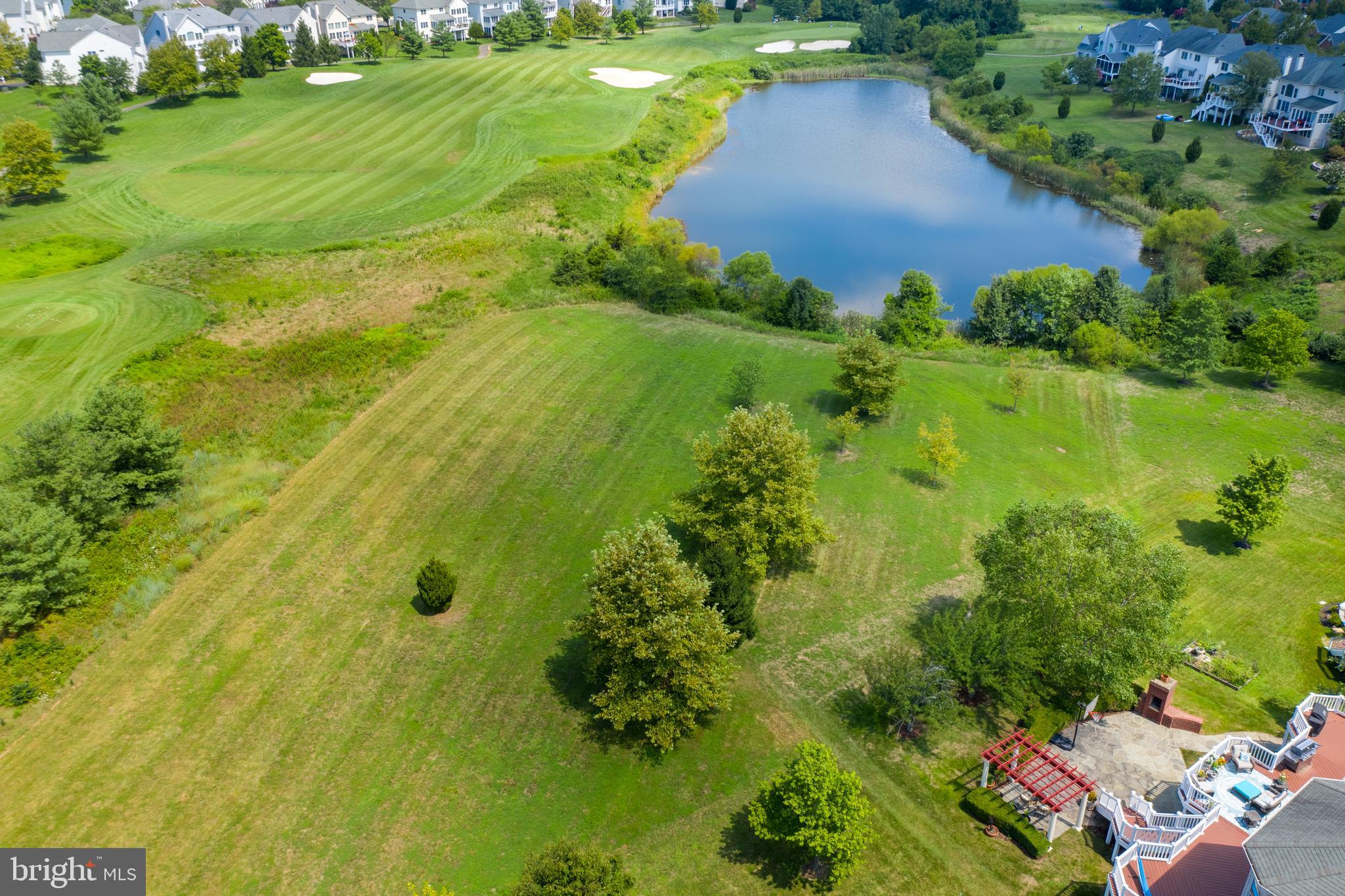 SOUTH RIDING - Residential