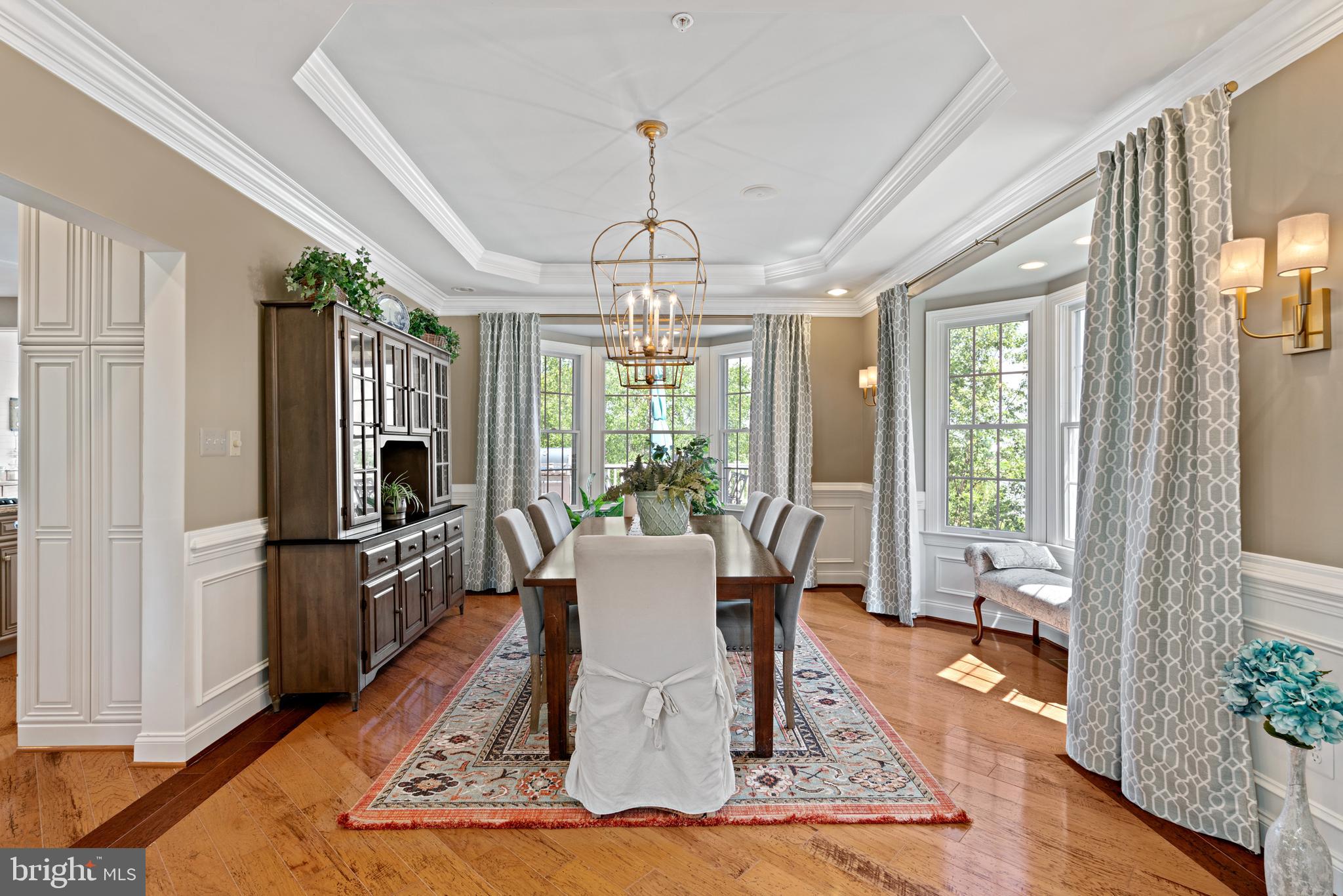 SOUTH RIDING - Residential