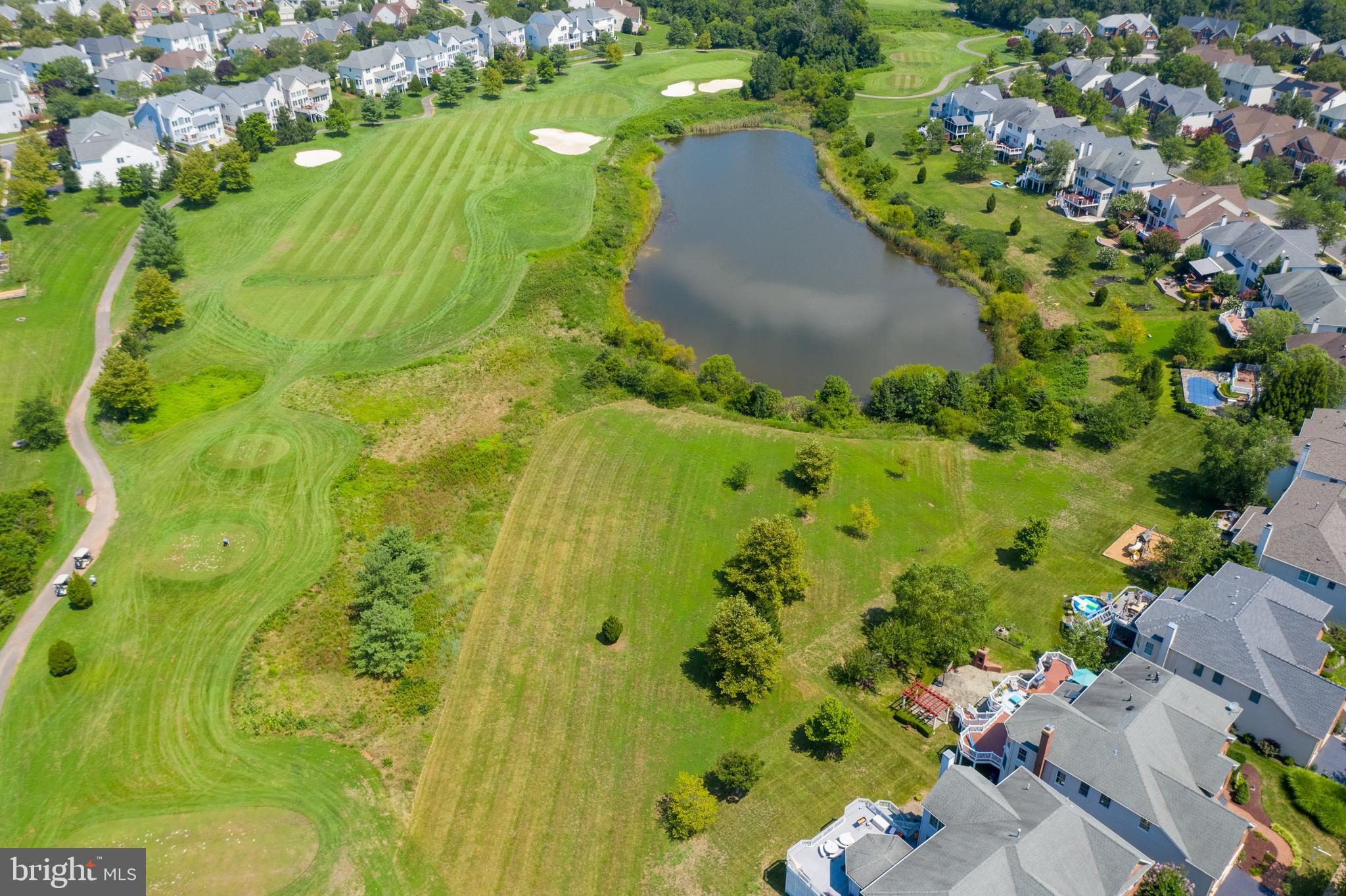 SOUTH RIDING - Residential