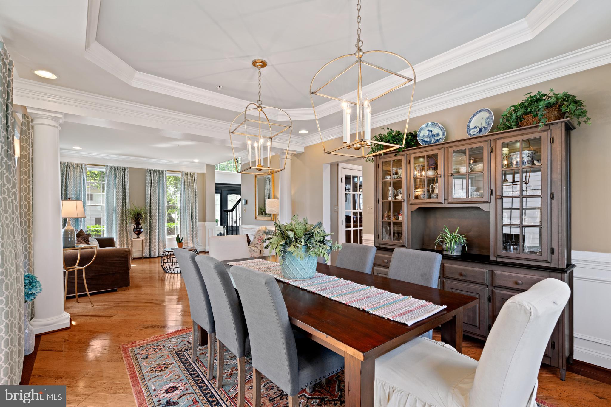 SOUTH RIDING - Residential