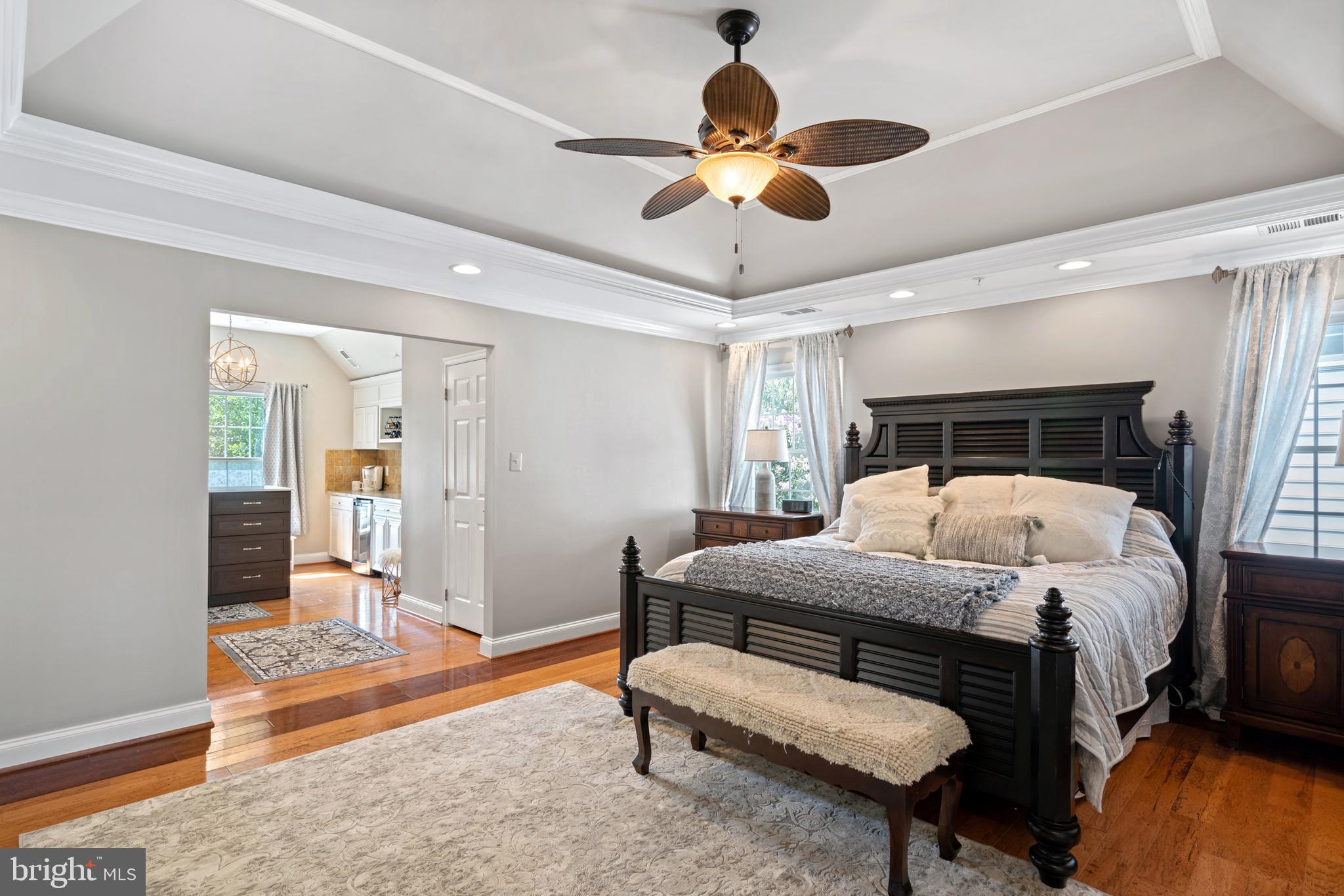 SOUTH RIDING - Residential