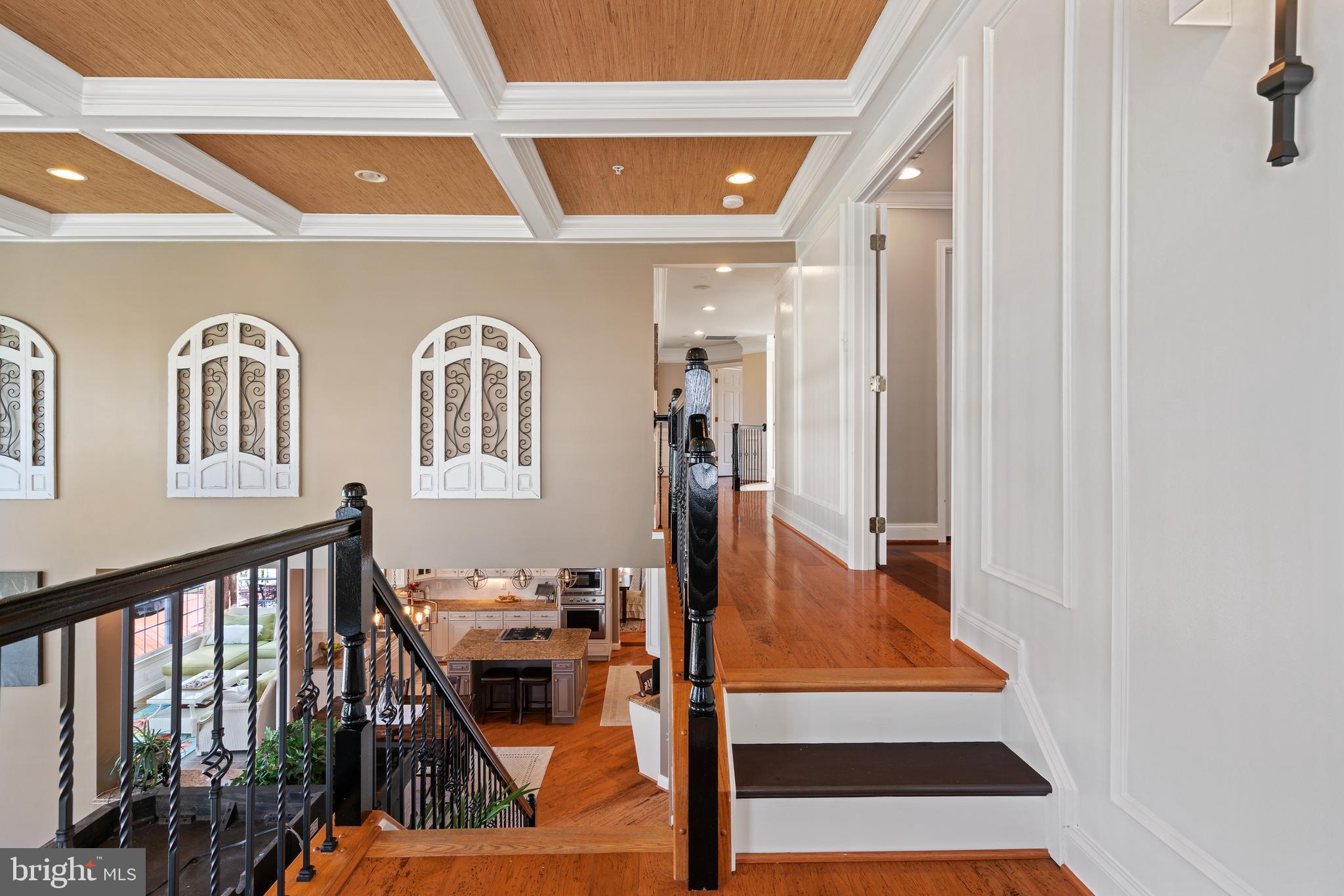 SOUTH RIDING - Residential