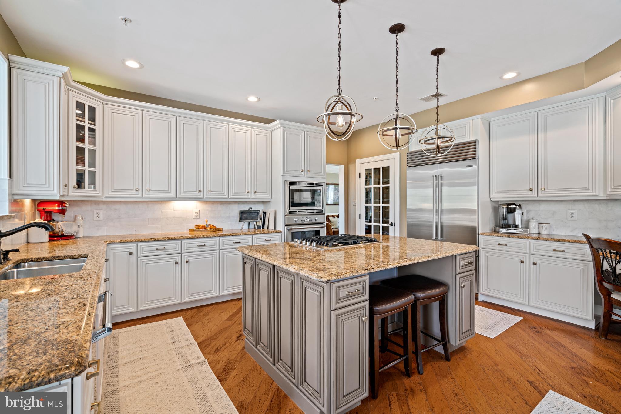 SOUTH RIDING - Residential