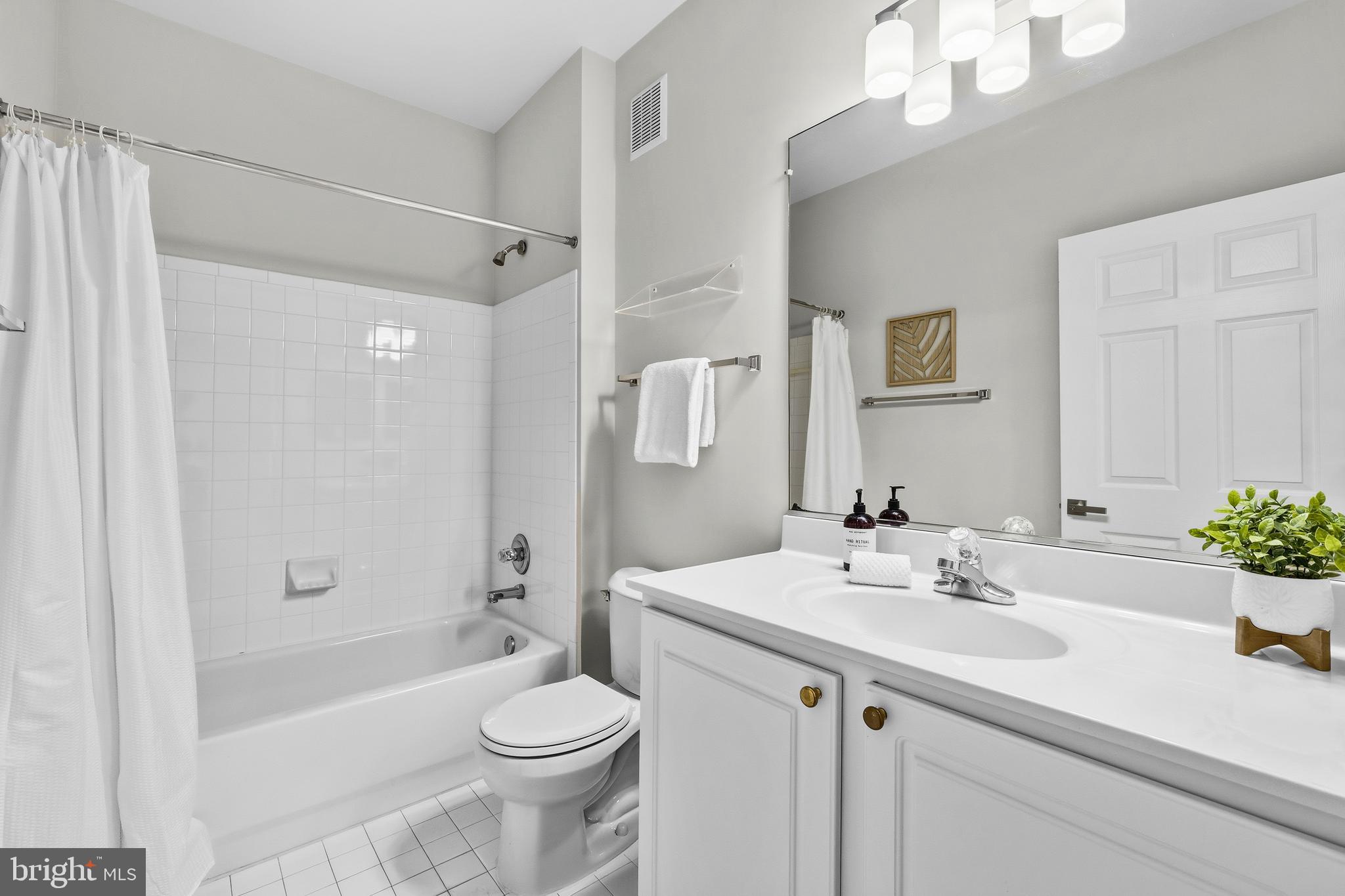 KING FARM - Residential