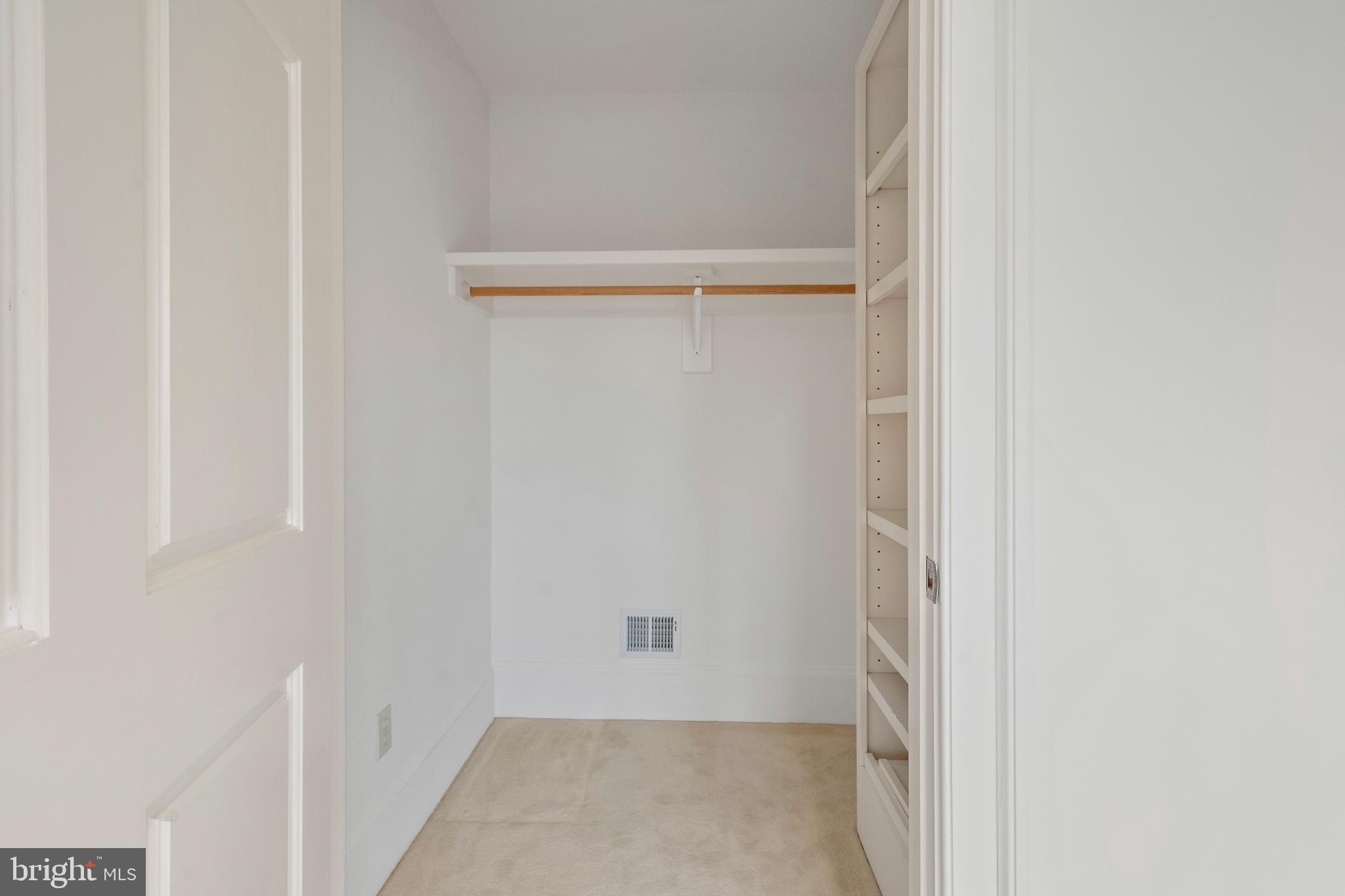 AURORA HILLS - Residential