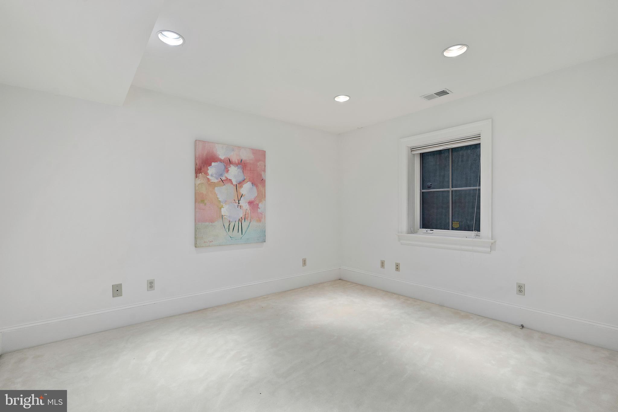 AURORA HILLS - Residential