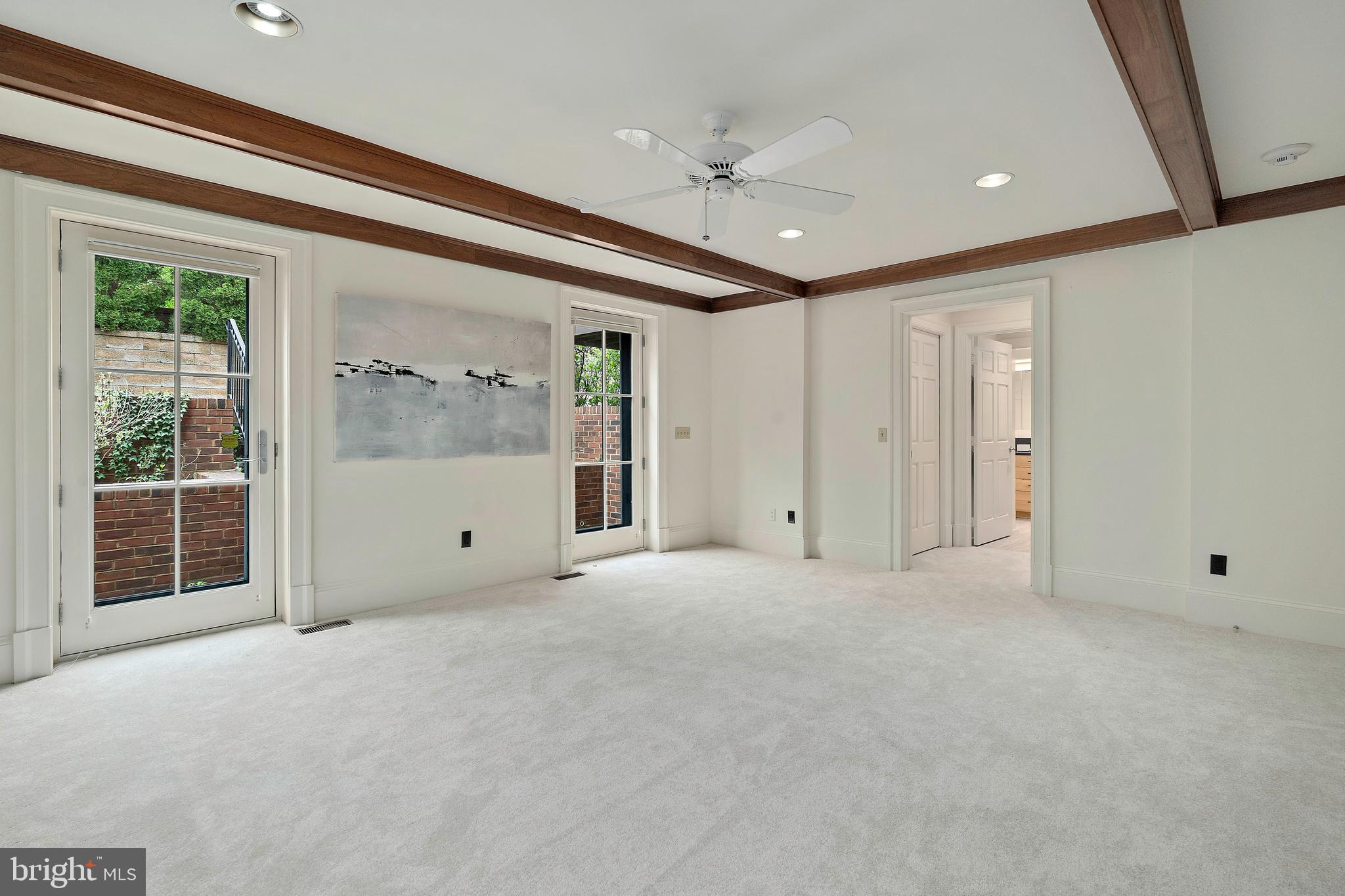 AURORA HILLS - Residential