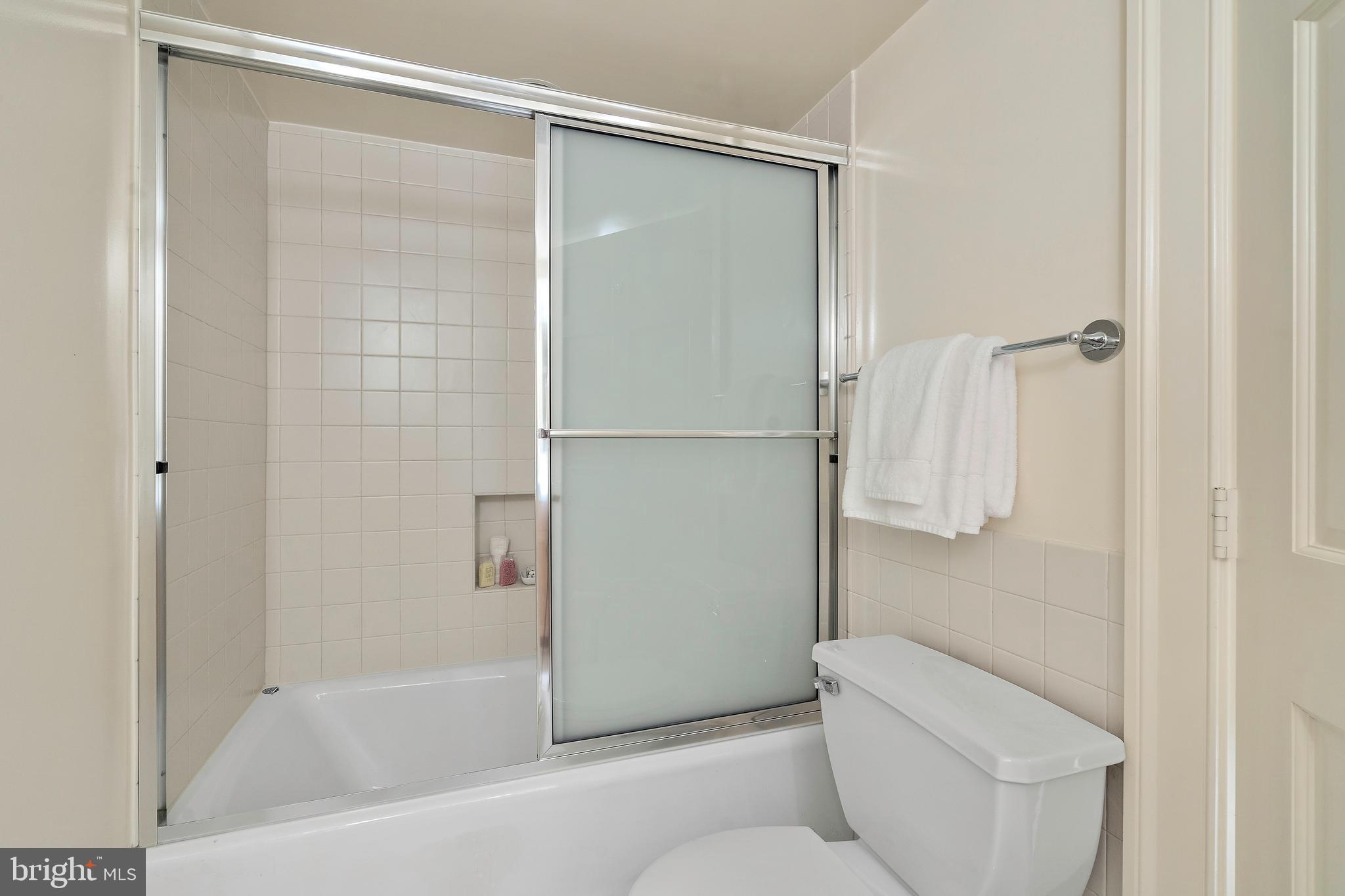 AURORA HILLS - Residential