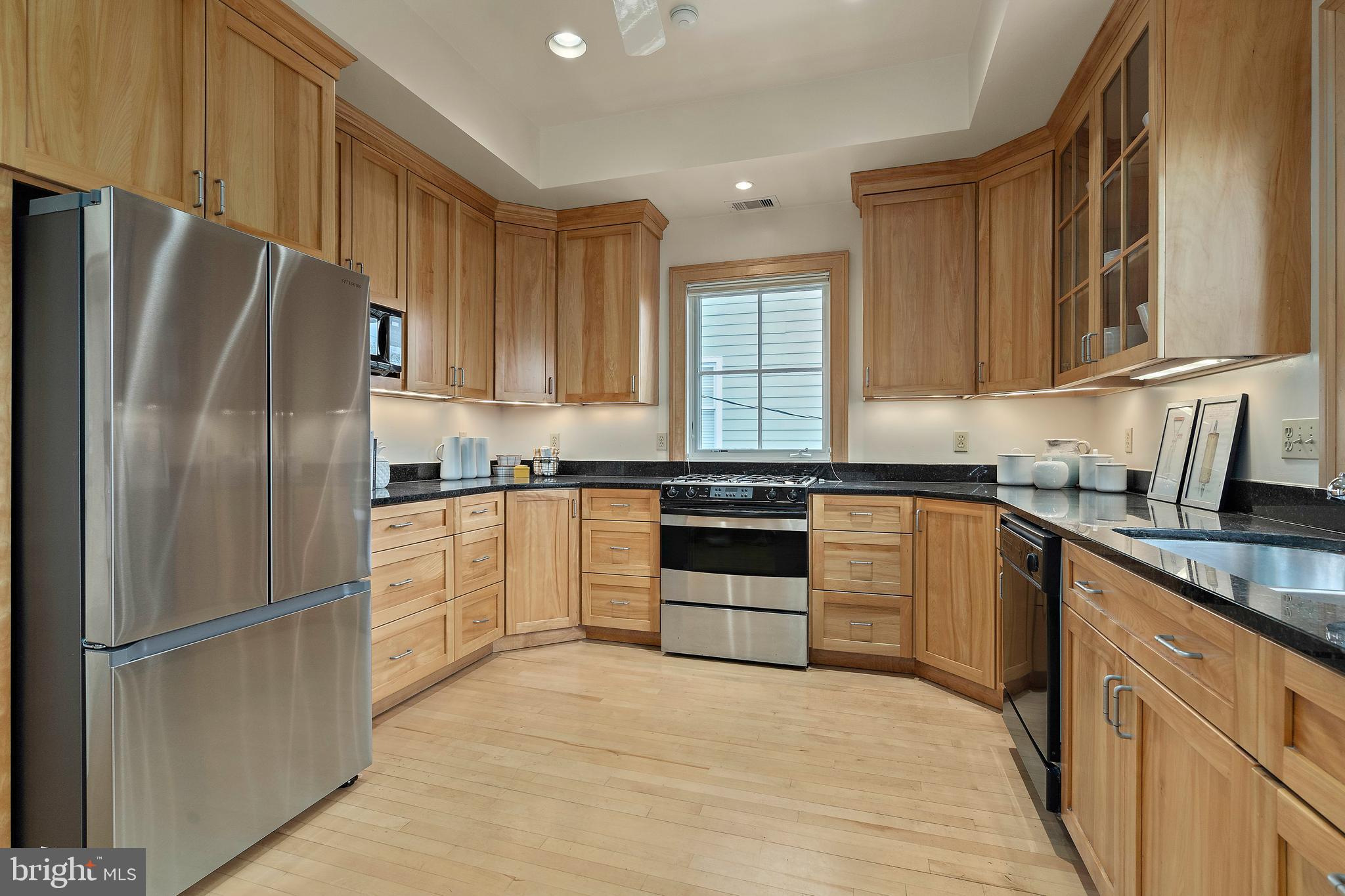 AURORA HILLS - Residential