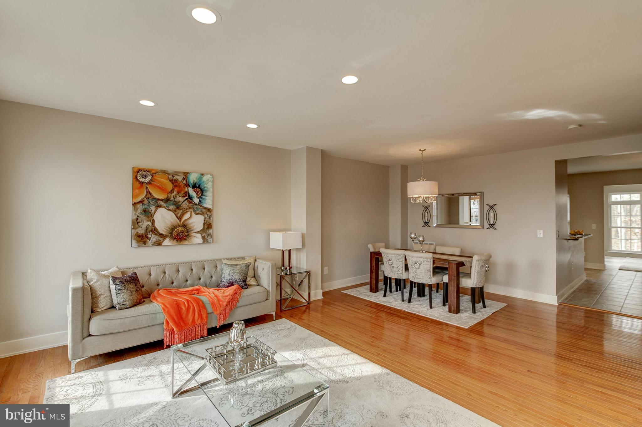 SPRING LAKES - Residential