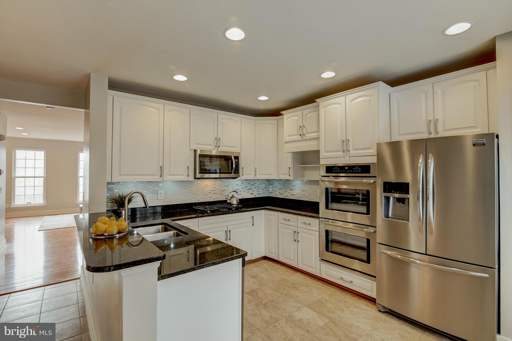 SPRING LAKES - Residential