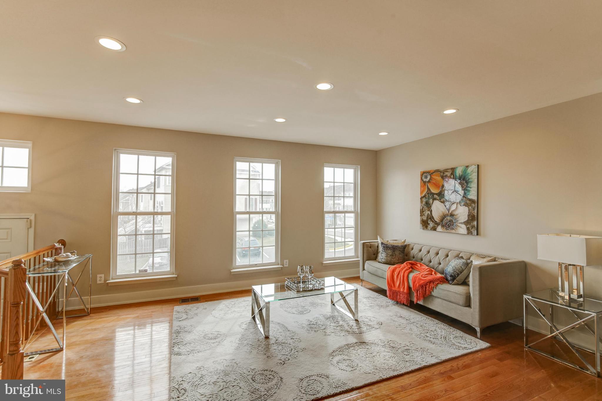 SPRING LAKES - Residential