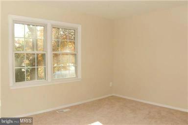 POHICK SQUARE - Residential Lease