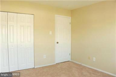 POHICK SQUARE - Residential Lease