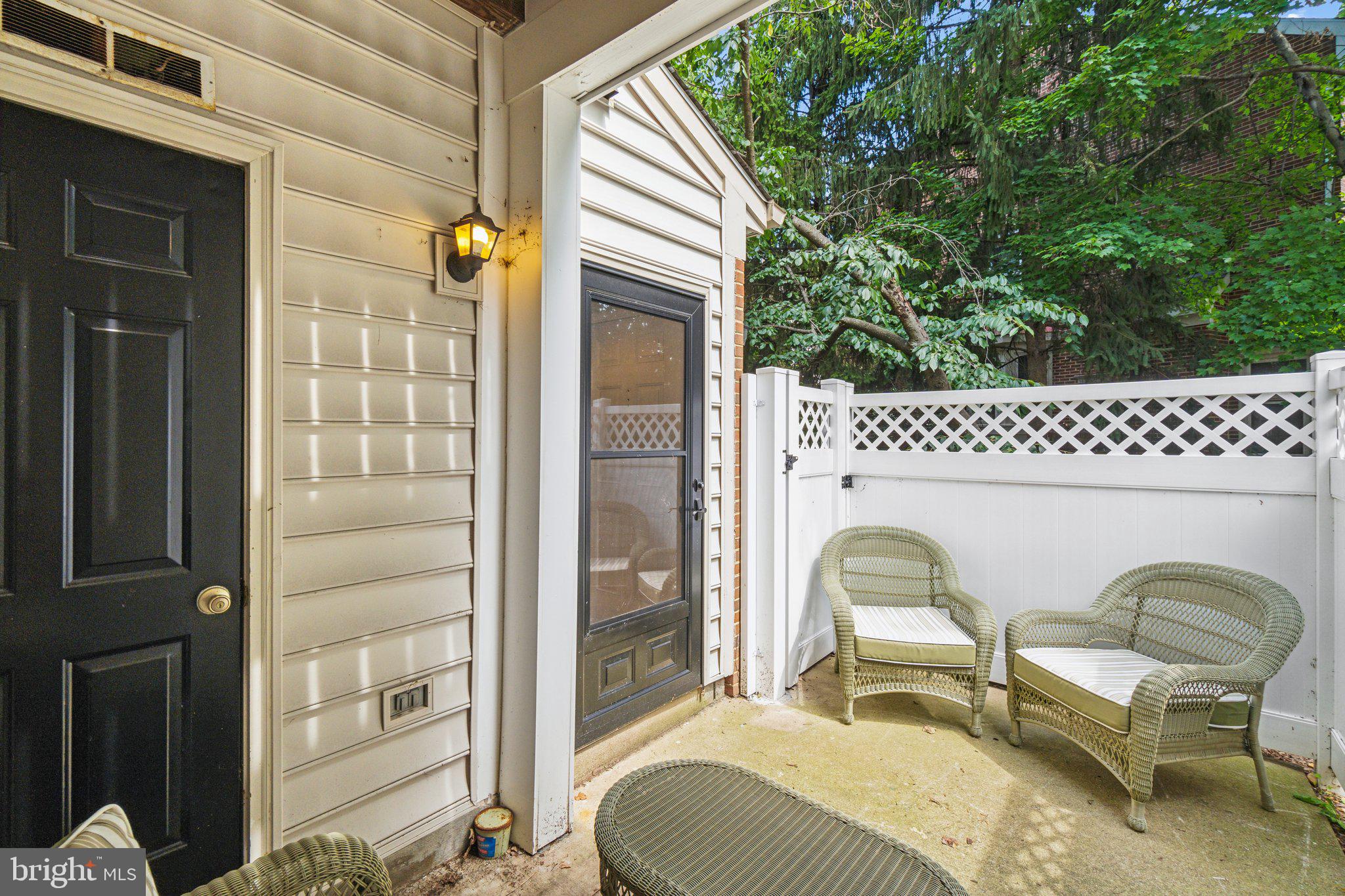 MANORS AT STONEGATE - Residential