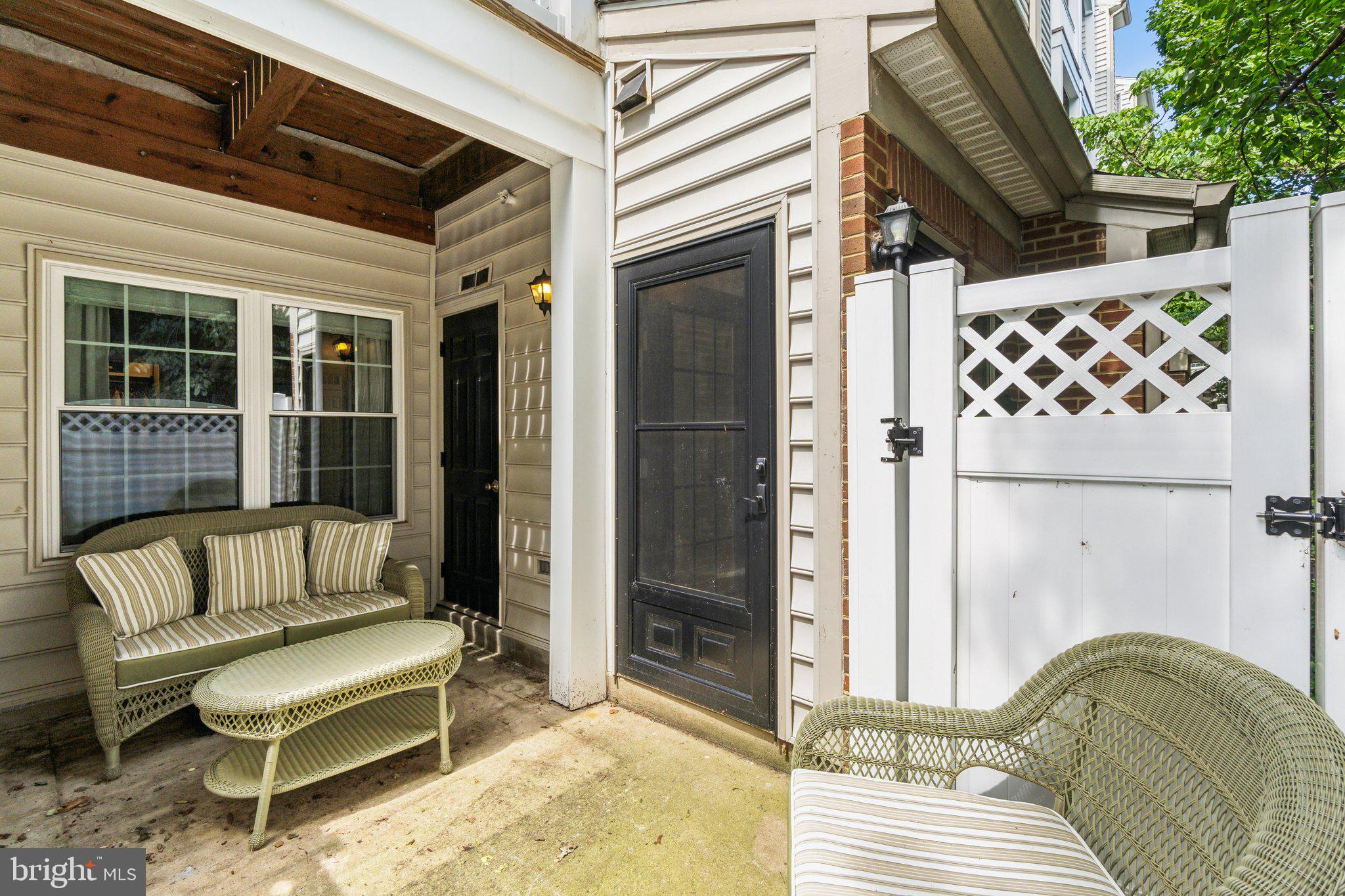 MANORS AT STONEGATE - Residential