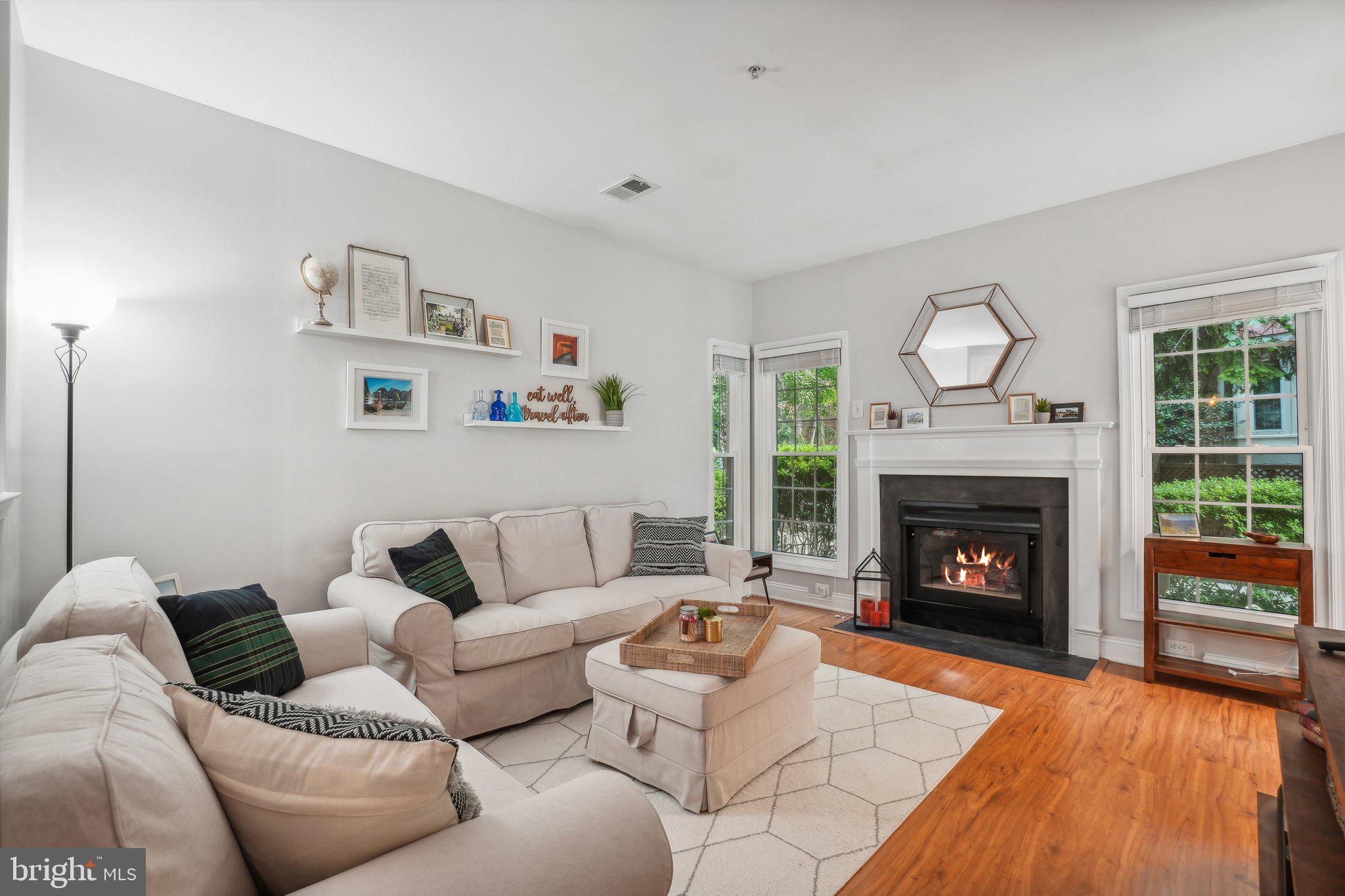 MANORS AT STONEGATE - Residential