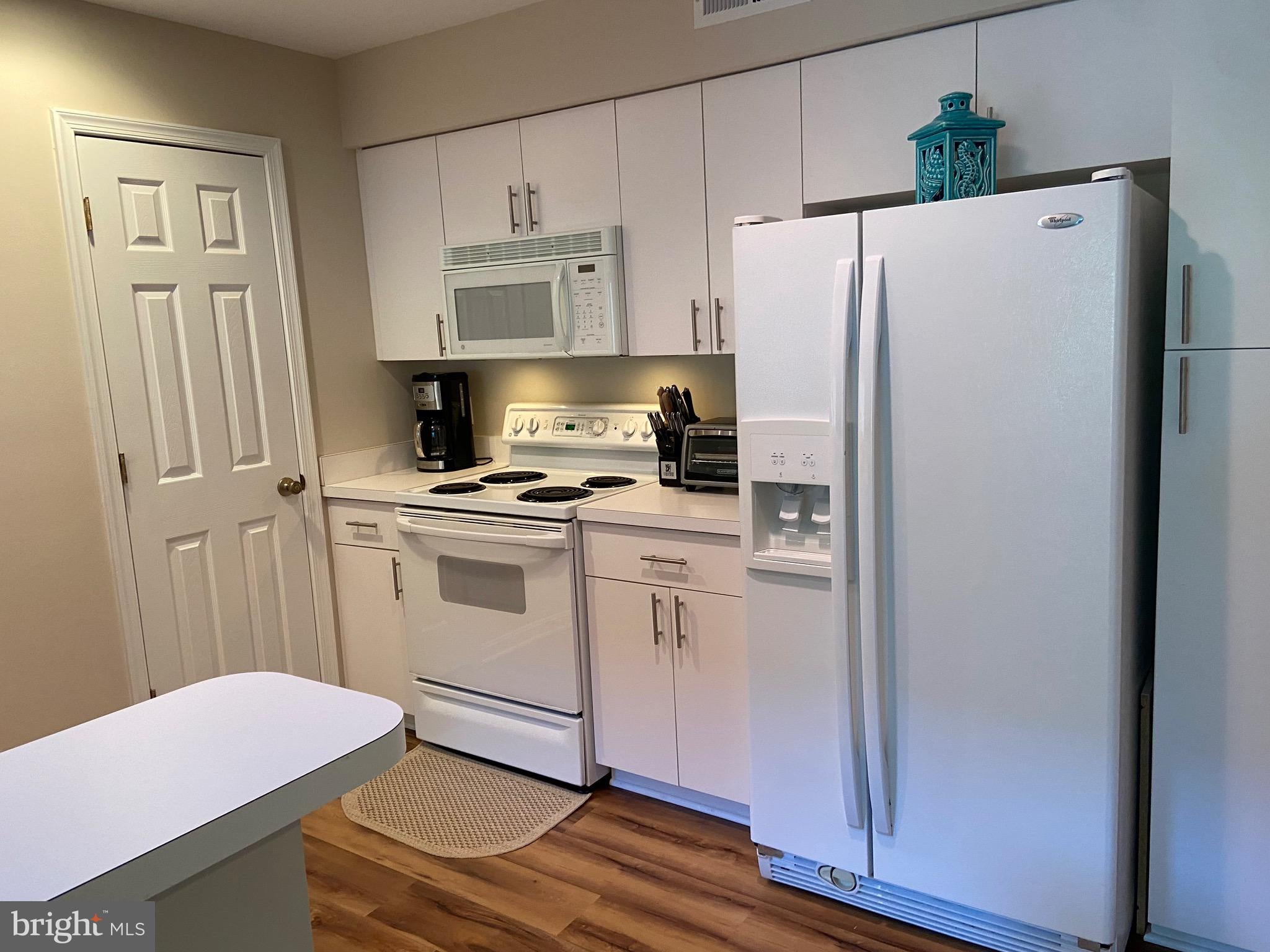 38947 CYPRESS LAKE CIRCLE 56147