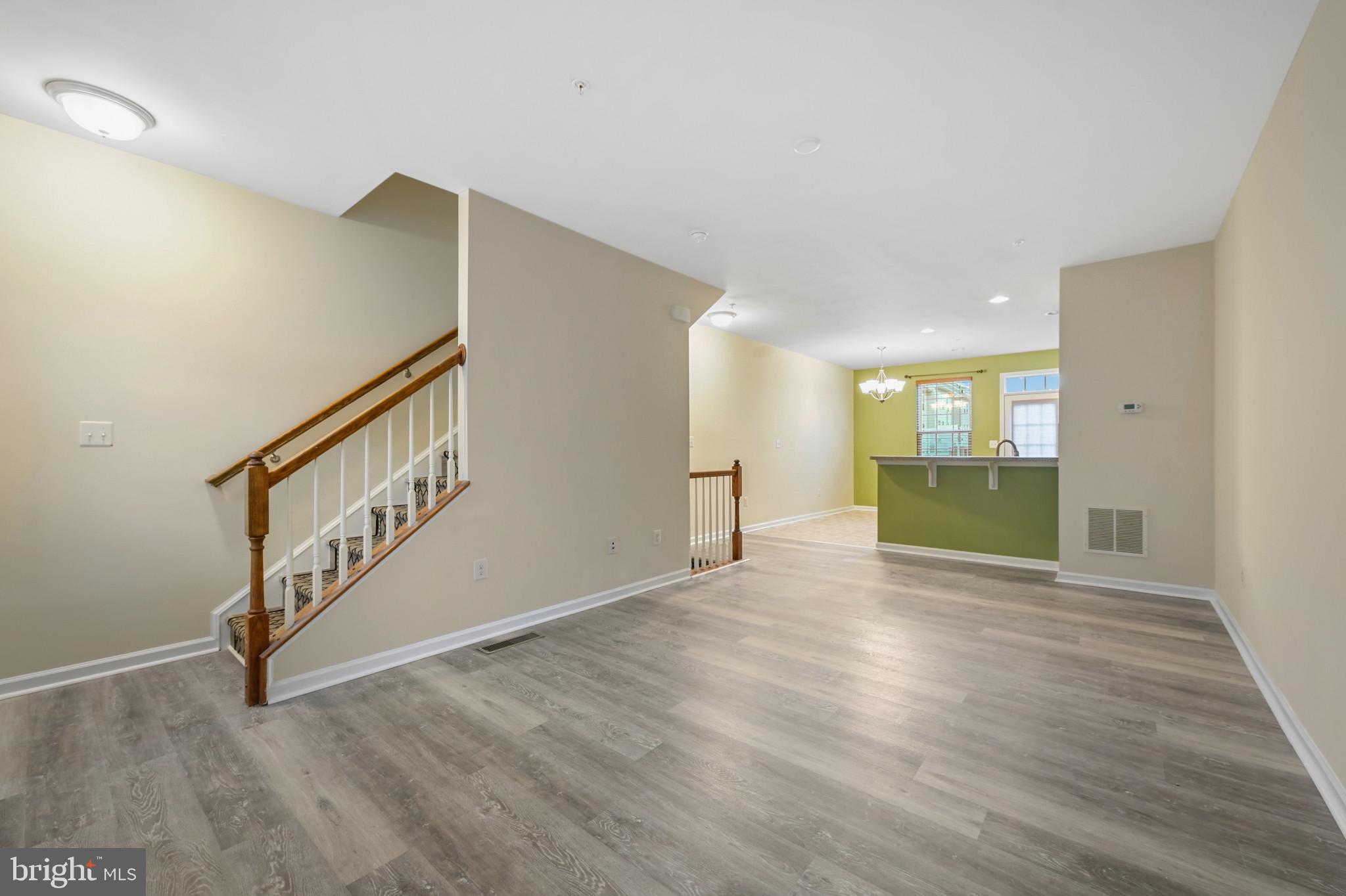 HOWARD SQUARE - Residential Lease