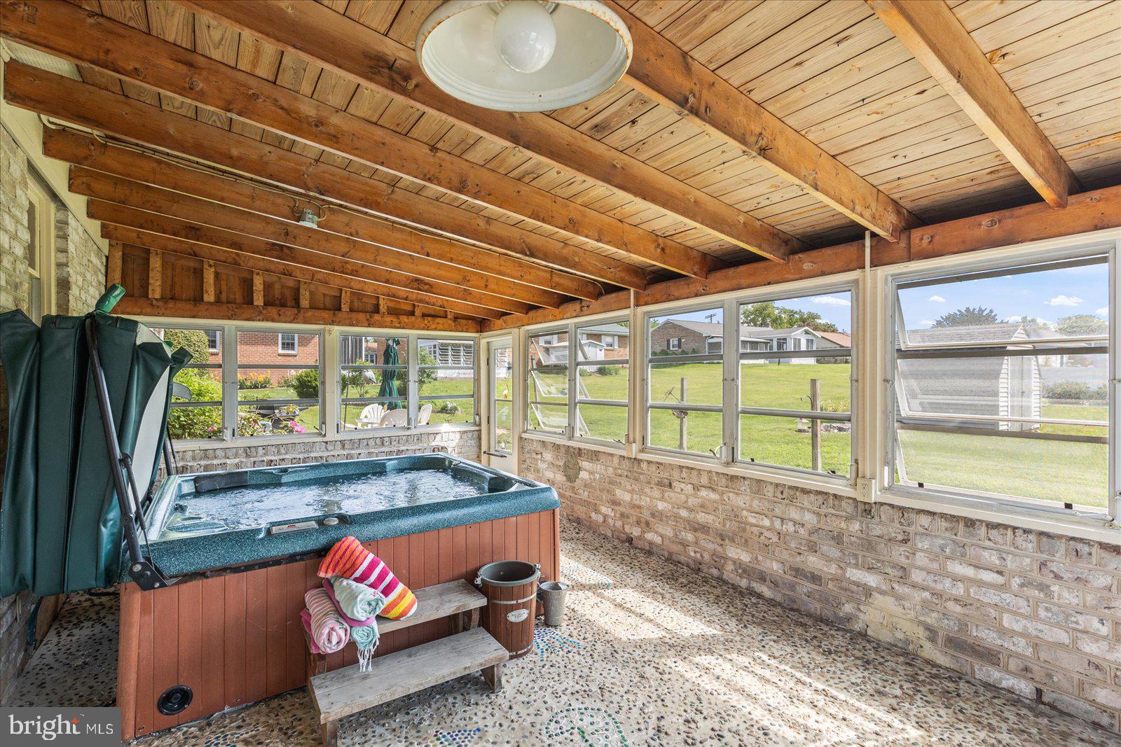 CLEARVIEW - Residential