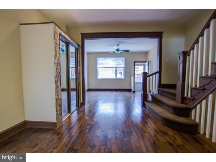 PORT RICHMOND - Residential