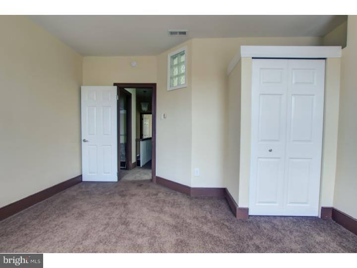 PORT RICHMOND - Residential