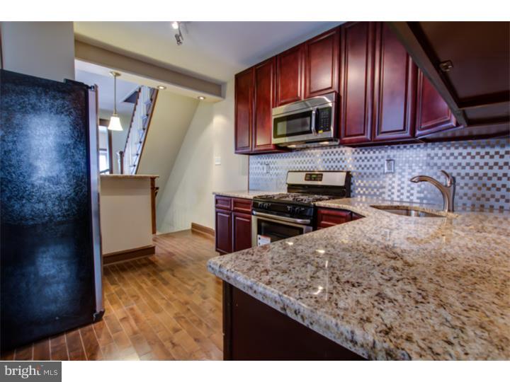 PORT RICHMOND - Residential