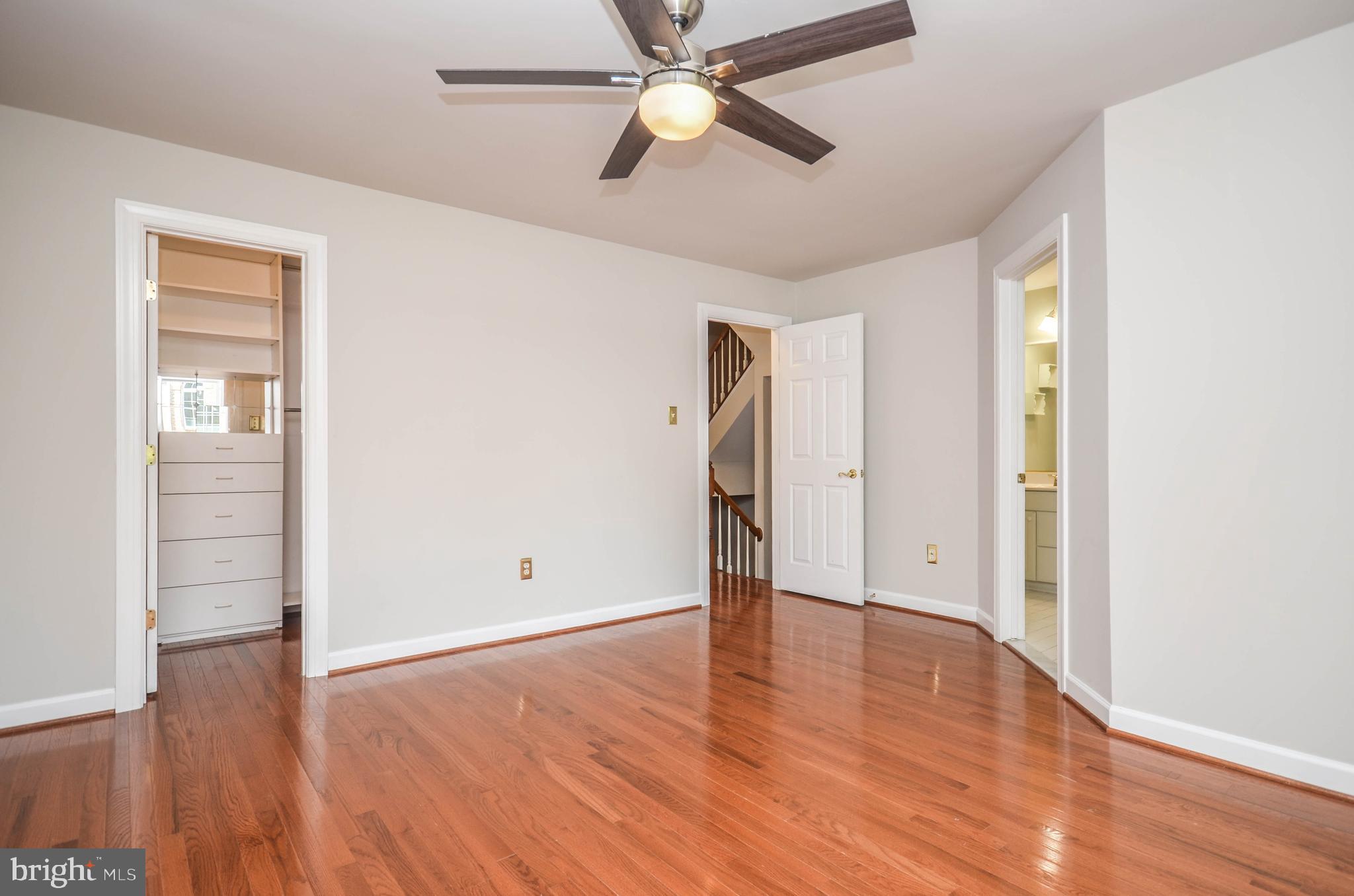 WILLOWS OF POTOMAC - Residential Lease