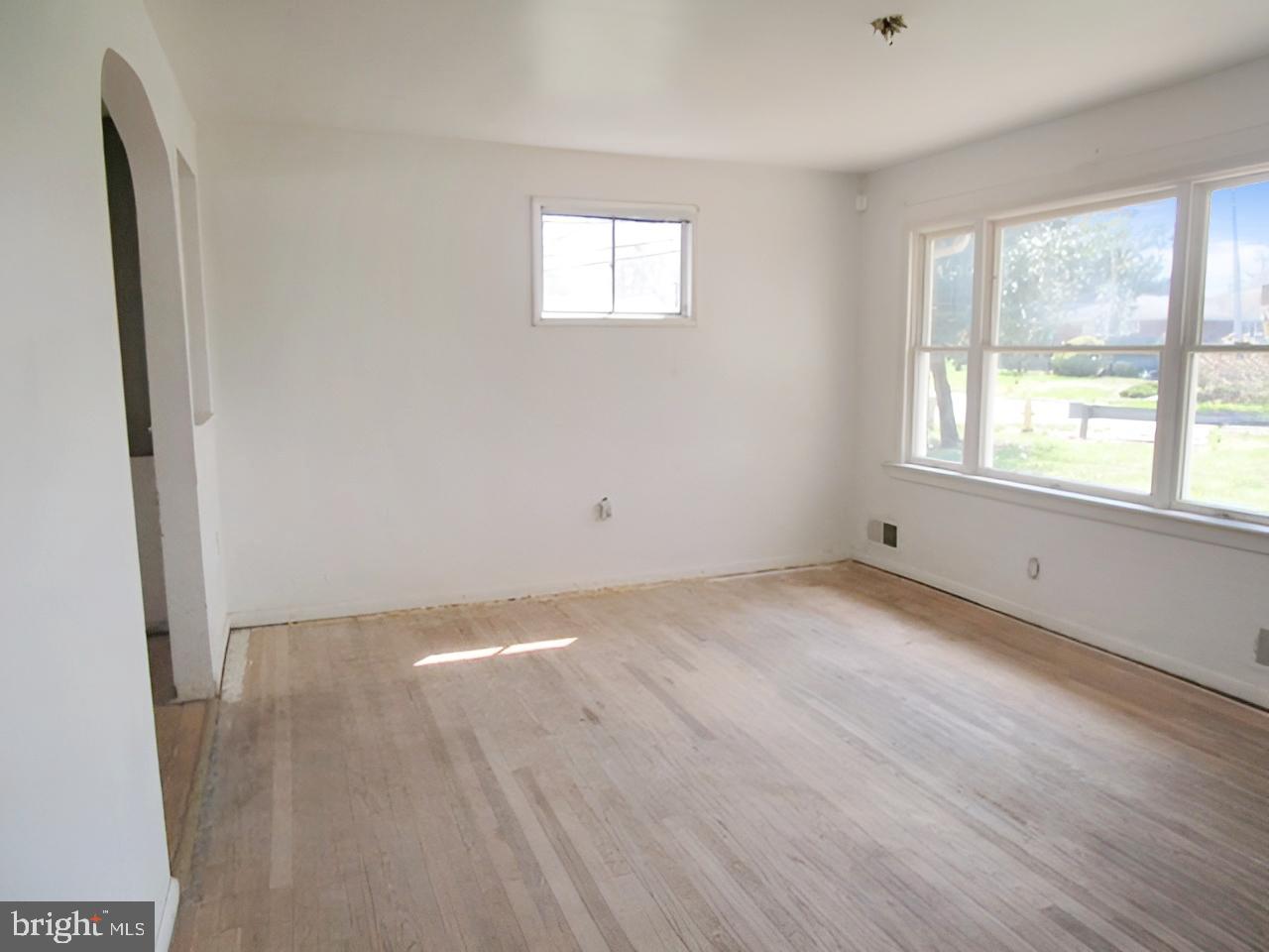 RIVIERA BEACH - Residential