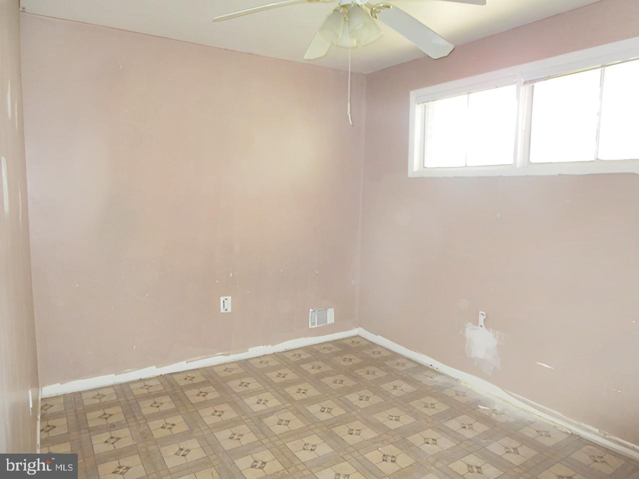 RIVIERA BEACH - Residential