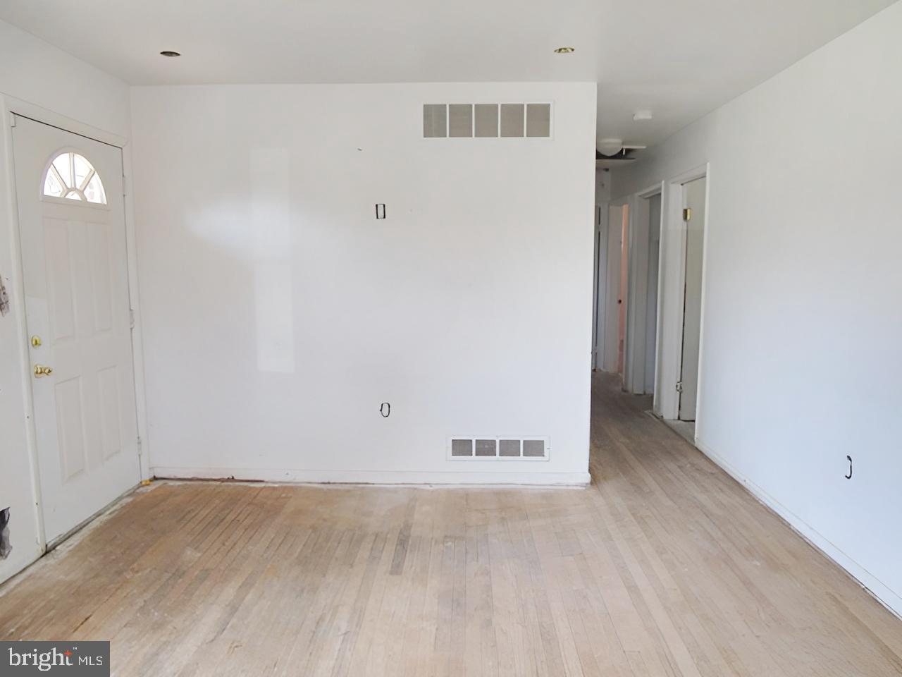 RIVIERA BEACH - Residential