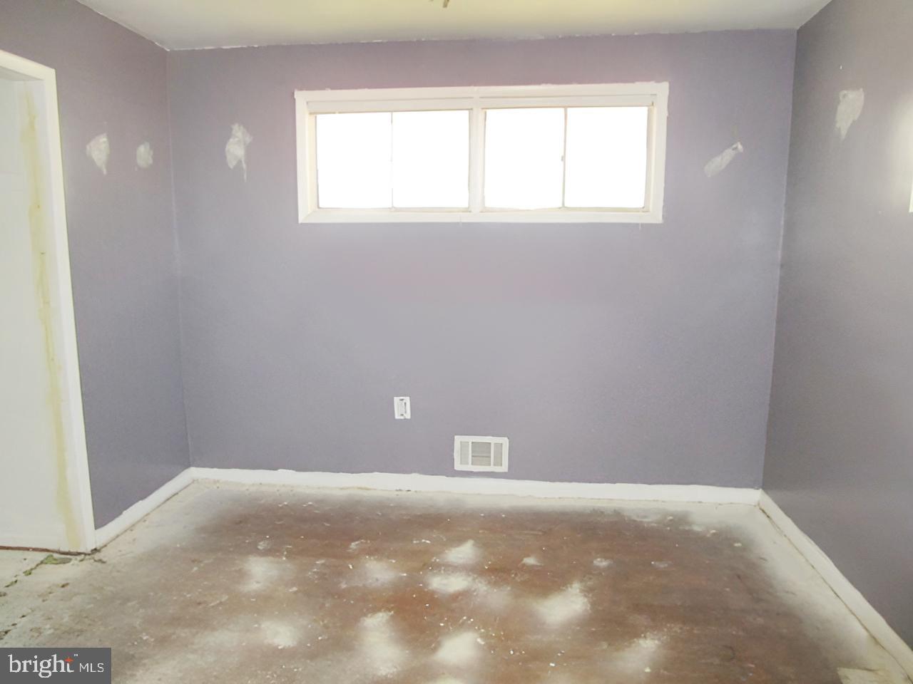 RIVIERA BEACH - Residential