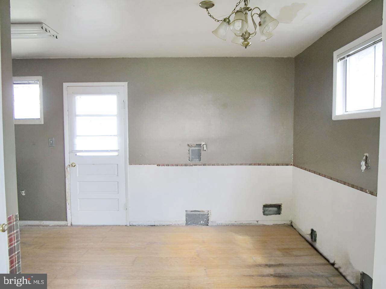 RIVIERA BEACH - Residential