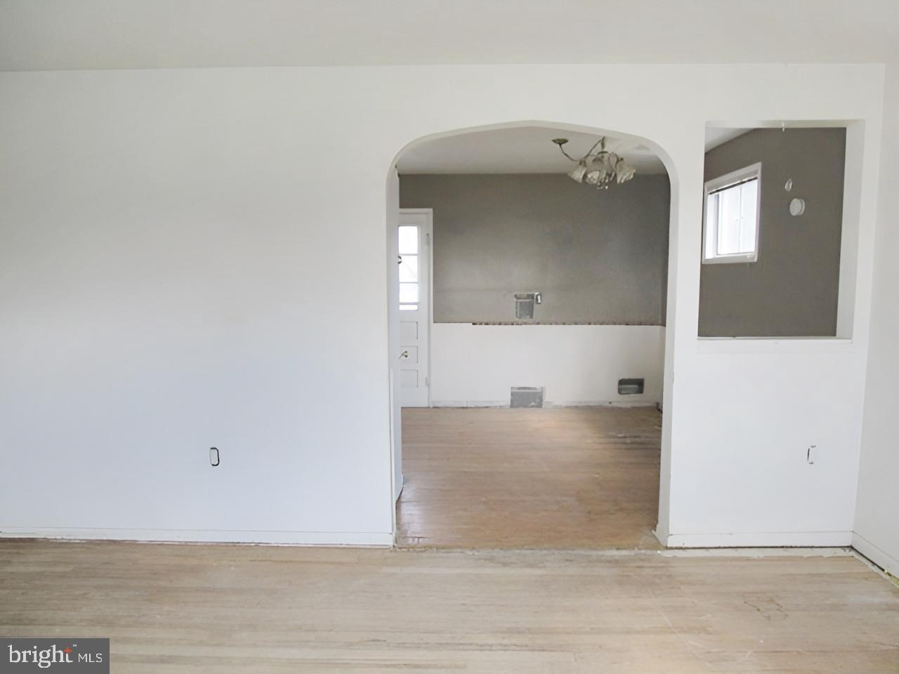 RIVIERA BEACH - Residential