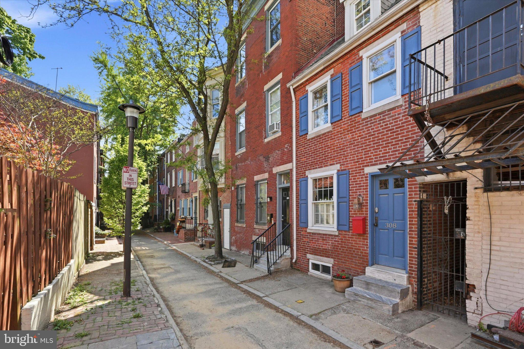 WASHINGTON SQ WEST - Residential
