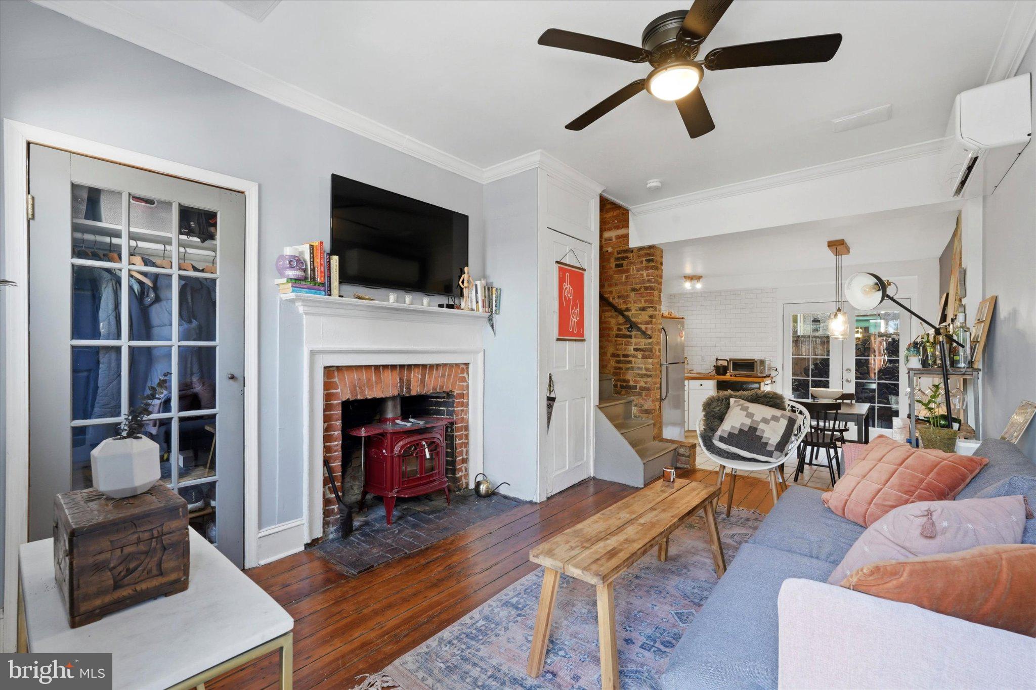 308 S ISEMINGER STREET