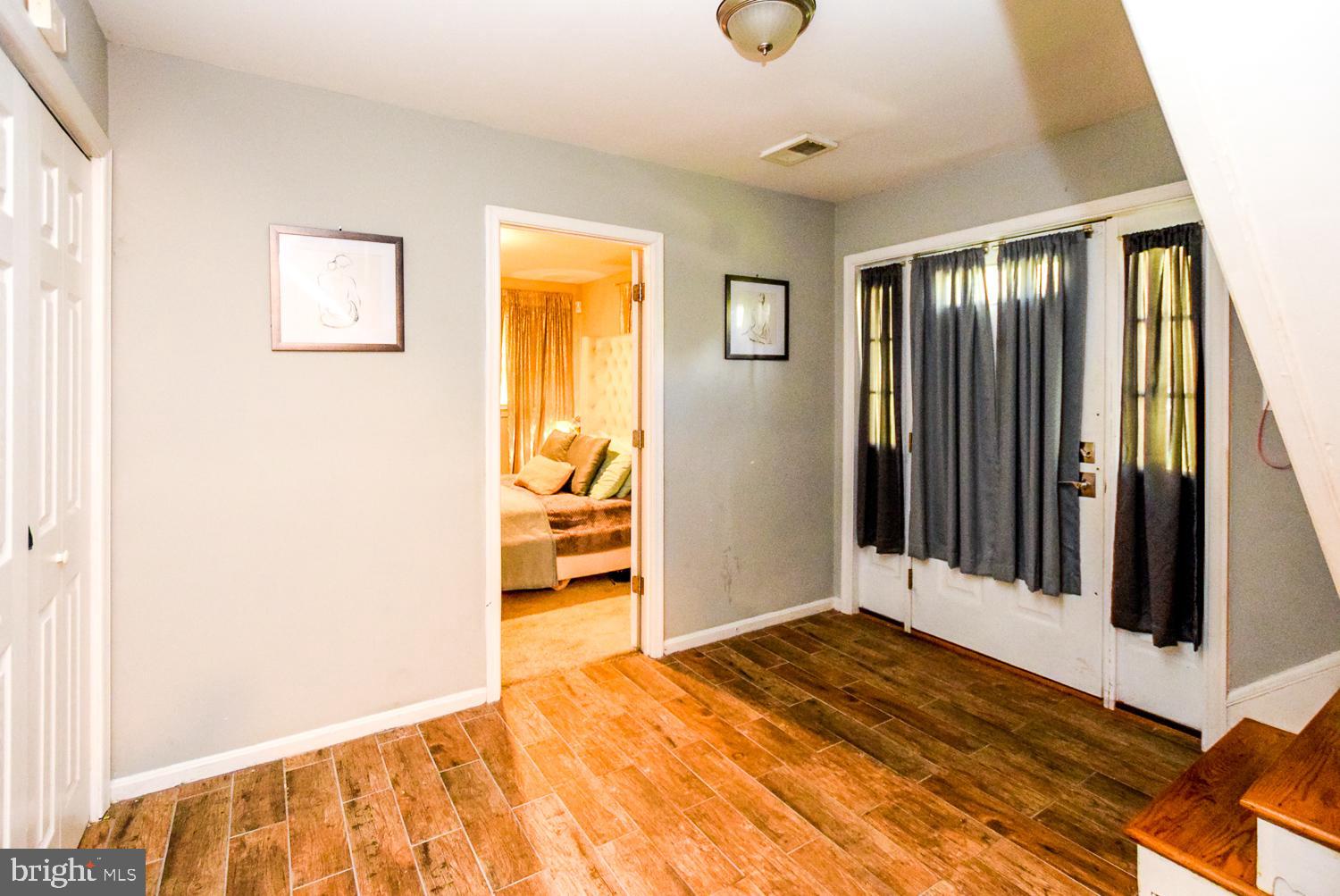 TEMPLE TERRACE - Residential