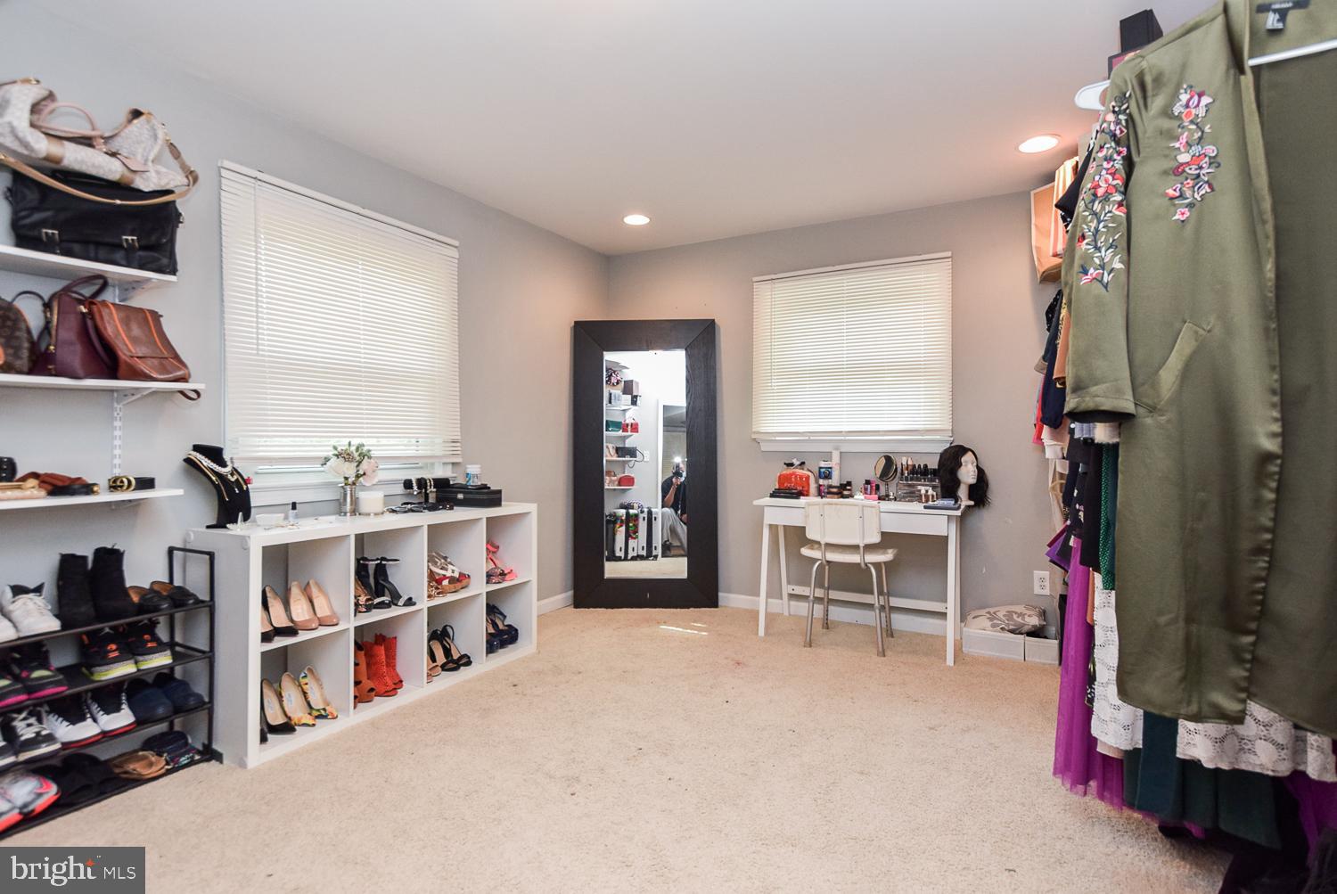 TEMPLE TERRACE - Residential