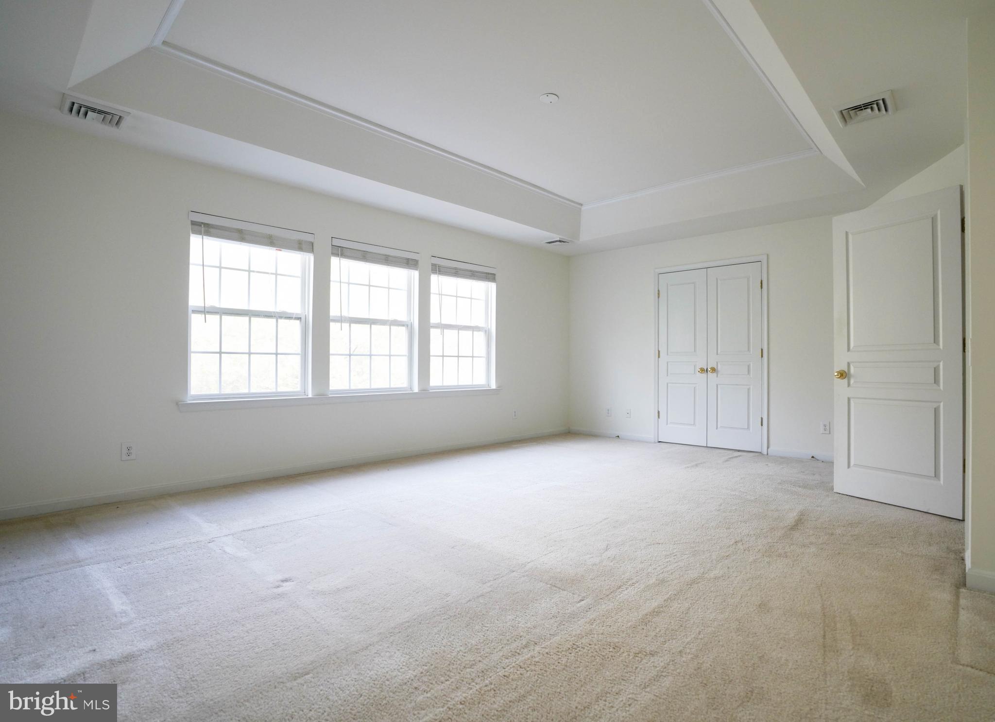 WINDSOR RIDGE - Residential Lease